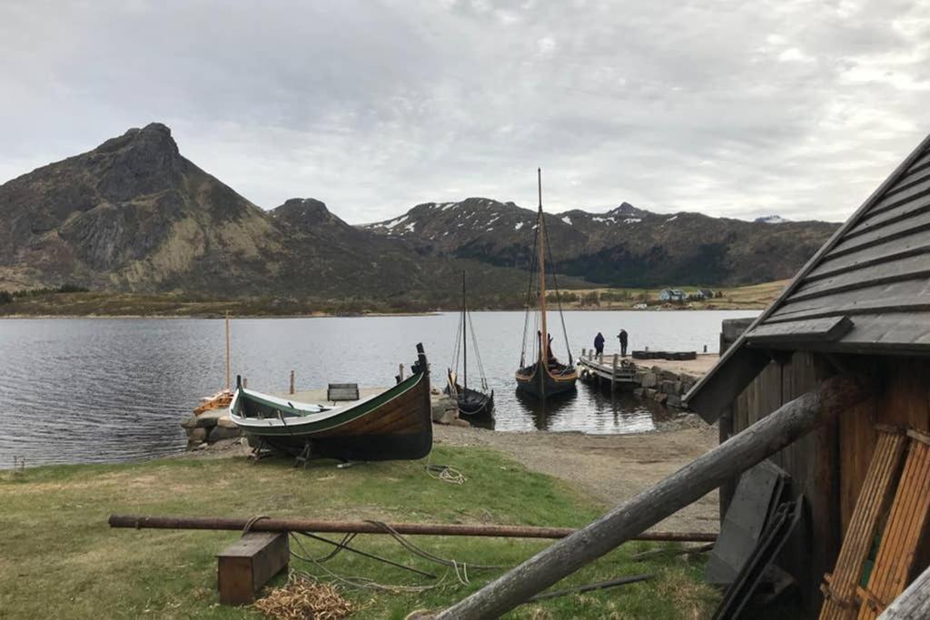 Bostad Nordlandshus Ved Lofotrヴィラ エクステリア 写真